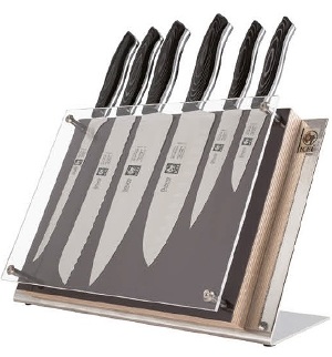 e8934f27-7b41-47c6-af14-a201573ad300