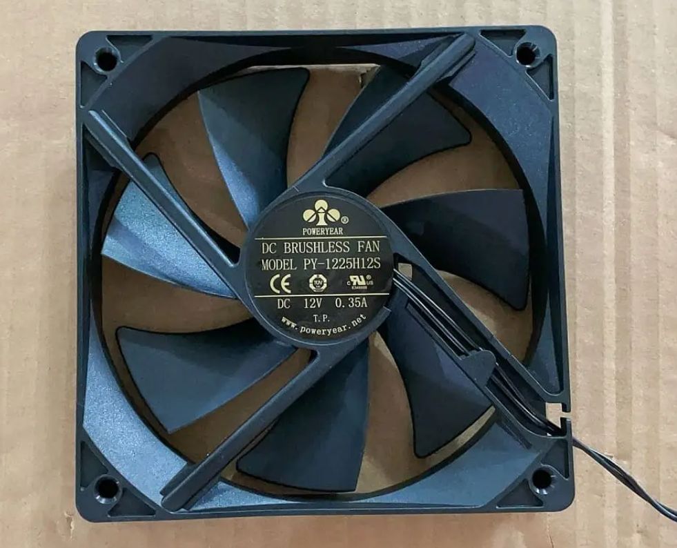 вентилятор EKSI 4 вентилятор EKSI 4