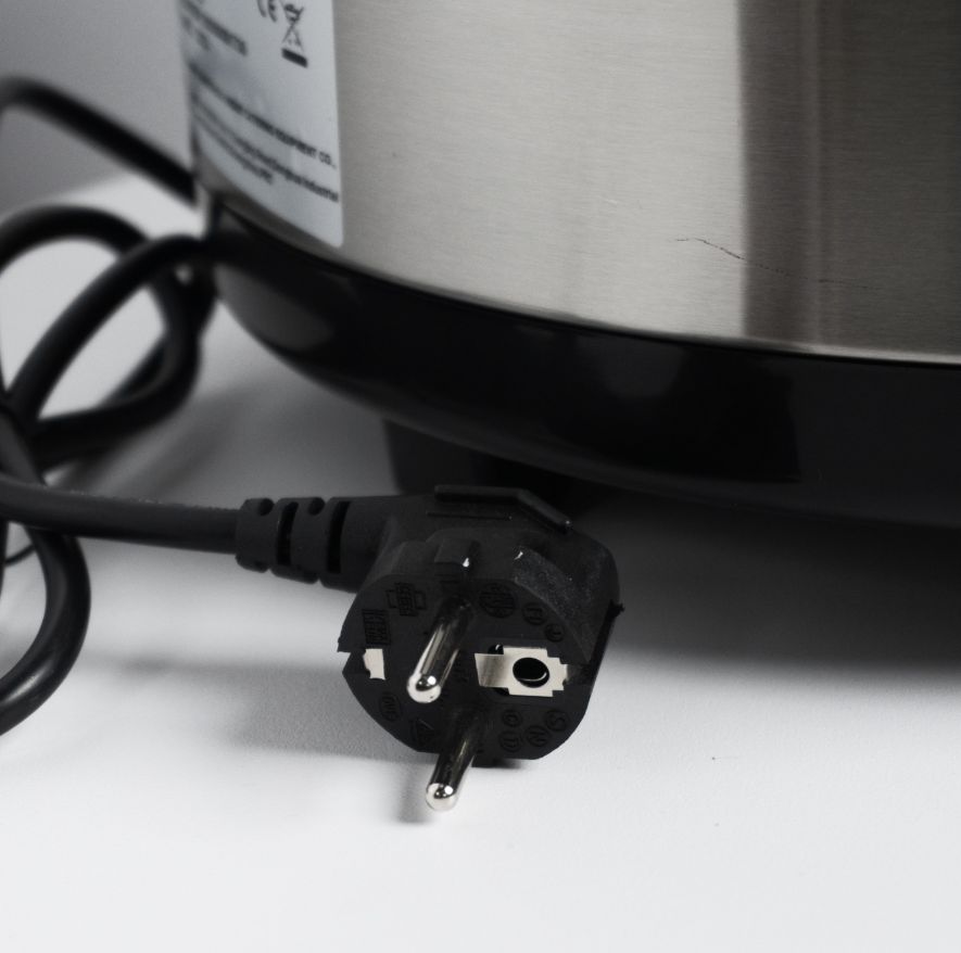 Рисоварка EKSI ESR-56-4